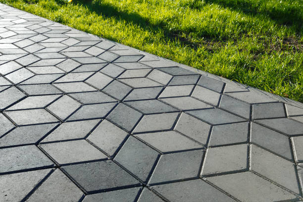 Best Driveway Pavers Near Me  in Oreana, IL